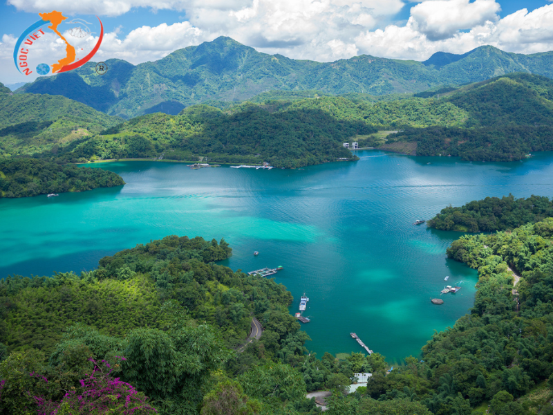 TOUR TAIWAN - KAOHSIUNG – TAICHUNG – TAIPEI