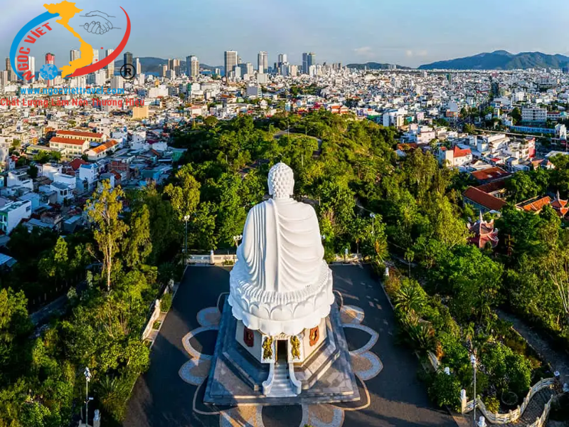 NHA TRANG BEACH - EXPLORING VINWONDERS  OF NHA TRANG