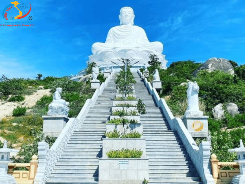TOUR TÀ ĐÙNG - BUÔN MÊ - VỊNH HẠ LONG CỦA TÂY NGUYÊN - XE LIMOUSINE ĐỜI MỚI CAO CẤP