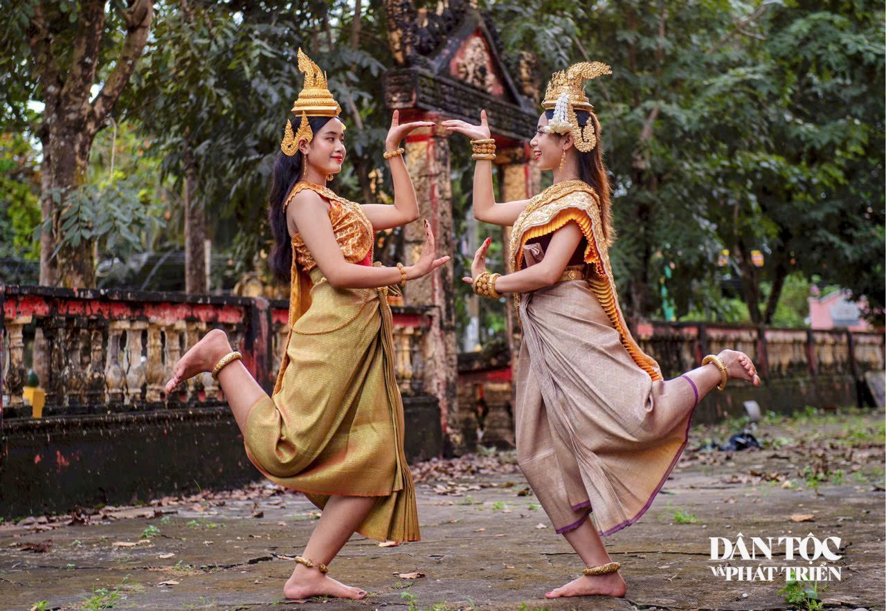 TOUR TRÀ VINH 1 NGÀY CHẠM VÀO HỒN KHMER